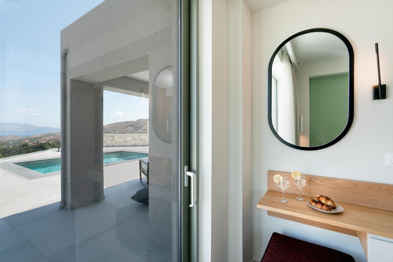 Luxurious Villa Cretan Aura With Private Heated Pool, Jacuzzi And Playroom Agios Ioannis  Экстерьер фото